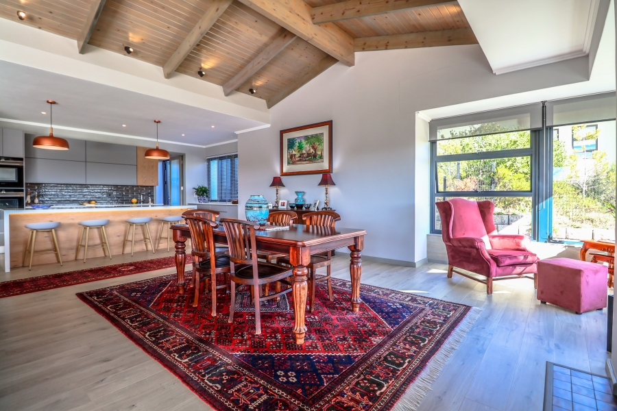 4 Bedroom Property for Sale in Brackenridge Western Cape